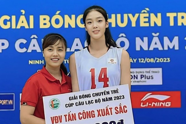 ‘Truyền nhân của Thanh Thúy’ và đội bóng chuyền Việt Nam chính thức đoạt vé đi tiếp ở giải đấu lớn - Ảnh 2.