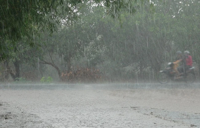 Từ chiều 4/7, mưa lớn ở khu vực Việt Bắc và Tây Bắc Bắc Bộ giảm dần - Ảnh 1.