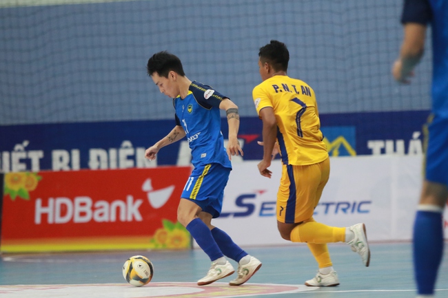 Á quân Sahako chưa bỏ cuộc ở giải futsal VĐQG 2024  - Ảnh 1.