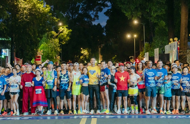 "Running Diamond Cup 2024" thu hút hơn 2.500 runners và gây quỹ 250 triệu đồng  - Ảnh 1.