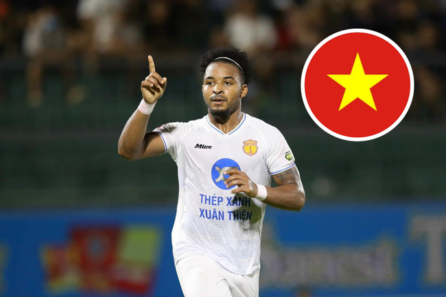 Rafaelson bất ngờ nói tiếng Việt khi nhận hàng loạt giải thưởng V-League, triệu fan chờ nhập tịch - Ảnh 2.