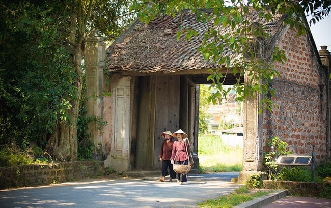 Kỷ niệm 100 năm thành lập Thị xã Sơn Tây (1924 - 2024): Xúc động, tự hào mảnh đất quê hương - Ảnh 6.