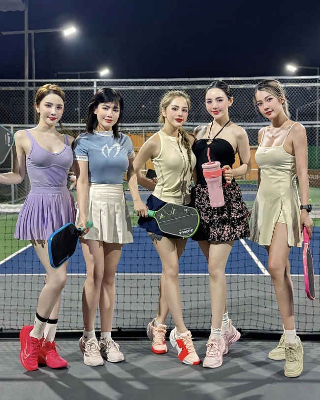 Giữa tranh cãi về trang phục chơi pickleball, Quỳnh Kool lên tiếng - Ảnh 2.