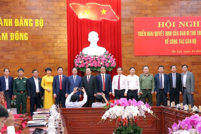 Thứ trưởng Bộ Khoa học và Công nghệ được điều động giữ chức Phó Bí thư Tỉnh ủy Lâm Đồng - Ảnh 4.