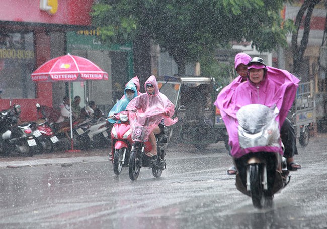 Thời tiết ngày 29/8: Một số vùng biển gió mạnh, sóng lớn và mưa dông - Ảnh 1.