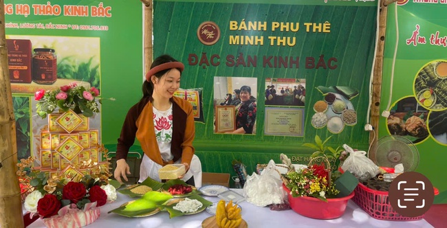 Bắc Ninh tổ chức khu trưng bày &quot;Không gian văn hóa, du lịch Bắc Ninh trong lòng Hà Nội&quot; tại Làng Văn hóa - Du lịch các dân tộc Việt Nam dịp quốc khánh 2/9 năm 2024 - Ảnh 3.