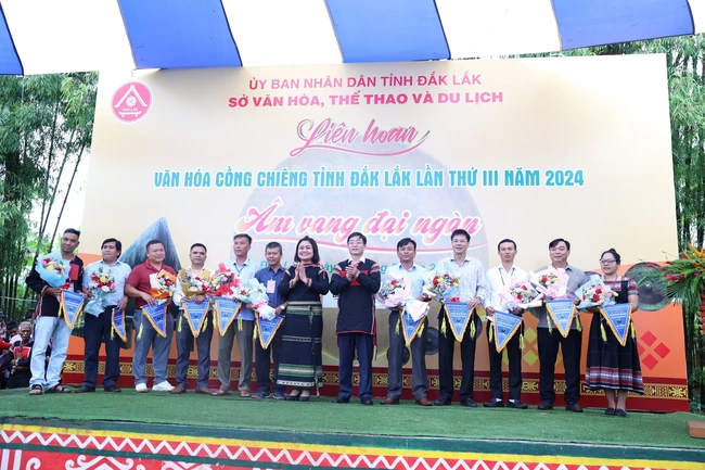 Khai mạc Liên hoan văn hóa cồng chiêng tỉnh Đắk Lắk năm 2024 - Ảnh 3.