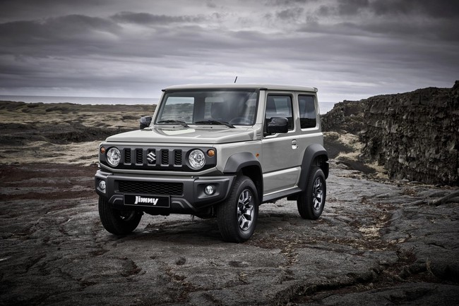 Đánh giá Suzuki Jimny ra mắt sau 1 năm - Ảnh 4.