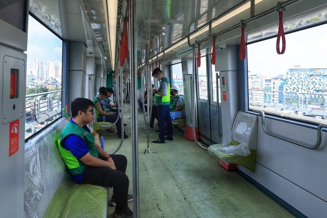 Metro Nhổn - Ga Hà Nội trước ngày vận hành thương mại đoạn trên cao - Ảnh 2.