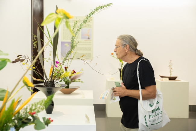 &quot;Mạch lạc&quot; và những thông điệp ý nghĩa từ Nghệ thuật cắm hoa Ikebana - Ảnh 14.