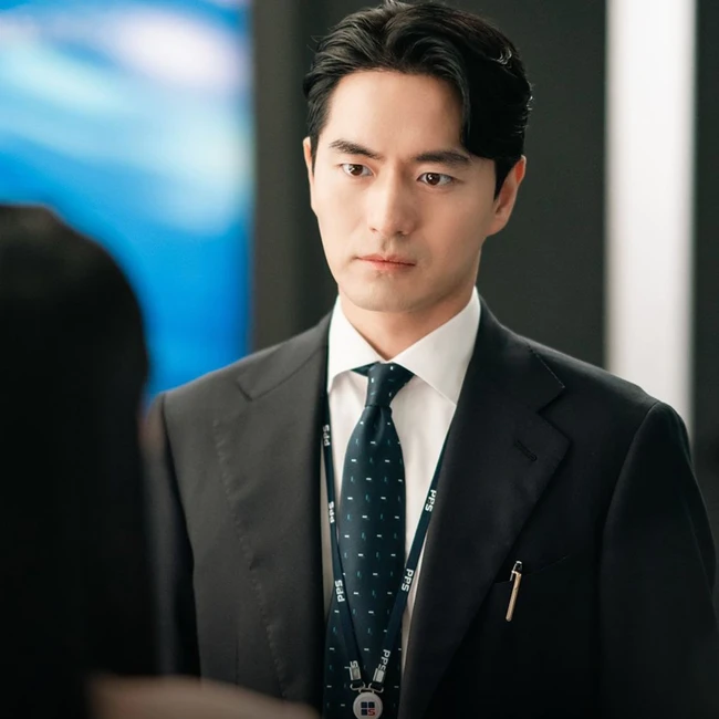 &quot;Nữ hoàng rating&quot; Shin Hye Sun trở lại màn ảnh nhỏ, đóng cặp với tài tử Lee Jin Wook và Kang Hoon - Ảnh 3.