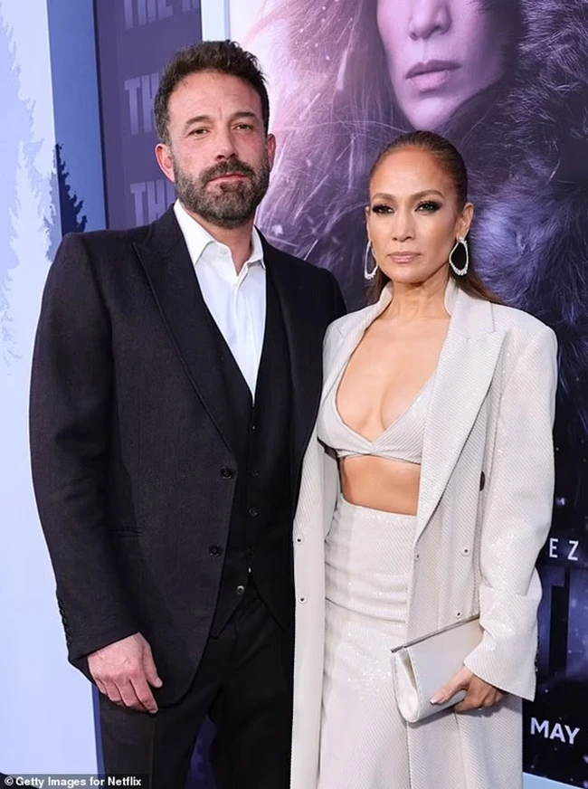 Ben Affleck và Jennifer Lopez gặp khó khăn khi bán ngôi nhà chung trị giá 68 triệu USD - Ảnh 5.