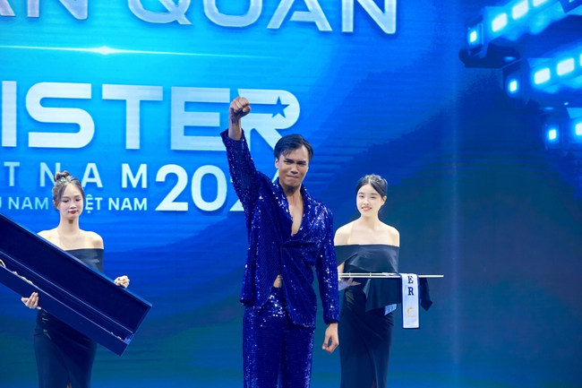 Nguyễn Mạnh Lân đăng quang Mister Vietnam 2024 - Ảnh 1.