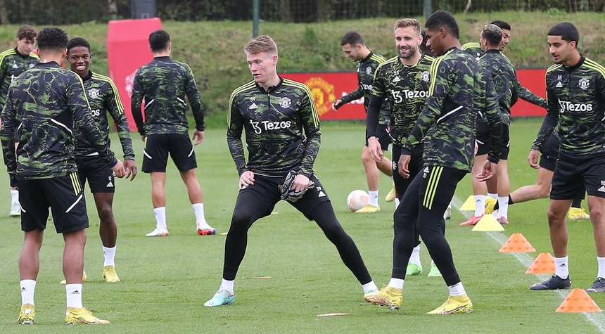 Bóng đá hôm nay 1/11: ĐT đầu tiên công bố đội hình World Cup - Ảnh 2.