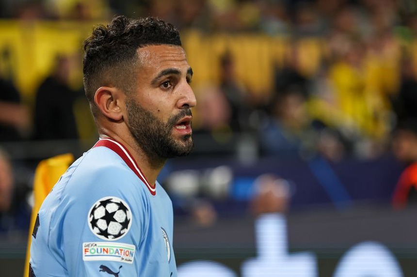 Man City đã hết kiên nhẫn với Mahrez - Ảnh 1. Man City đã hết kiên nhẫn với Mahrez - Ảnh 1.