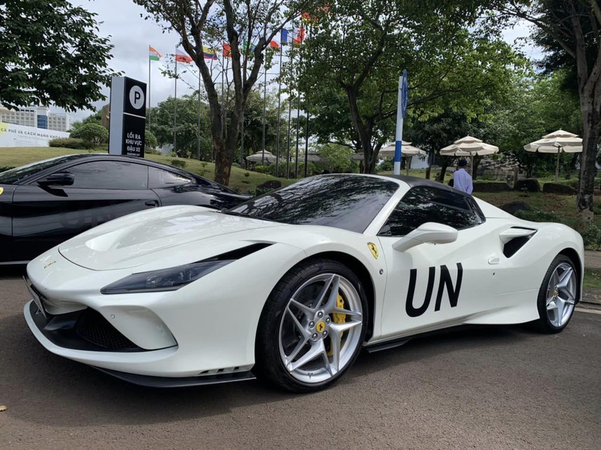 Đặng Lê Nguyên Vũ