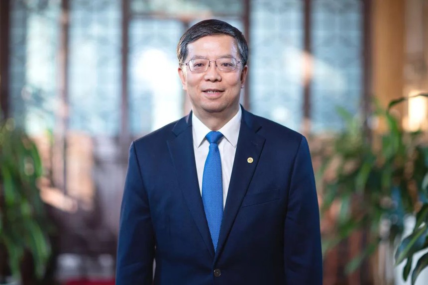 Hiệu trưởng Đại học số 1 châu Á khuyên cha mẹ nên 'lười' làm 3 điều để con lớn lên dễ thành công  - Ảnh 1.