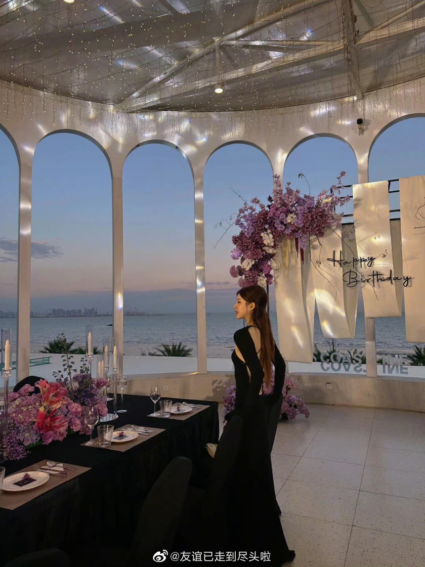 Nhan sắc ngọt ngào của Triệu Lộ Tư trong bộ ảnh tuổi 24 - Ảnh 9.