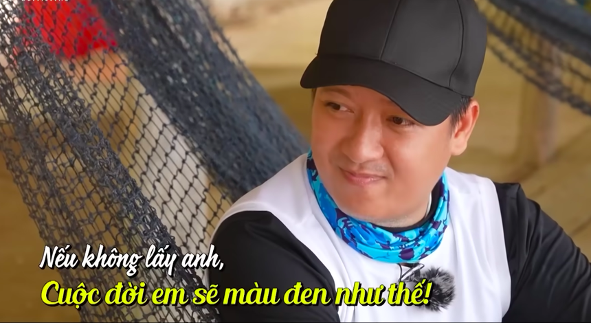 Trường Giang "thả thính" Tiểu Vy cực ngọt, đến HIEUTHUHAI cũng phải chịu thua! - Ảnh 2.