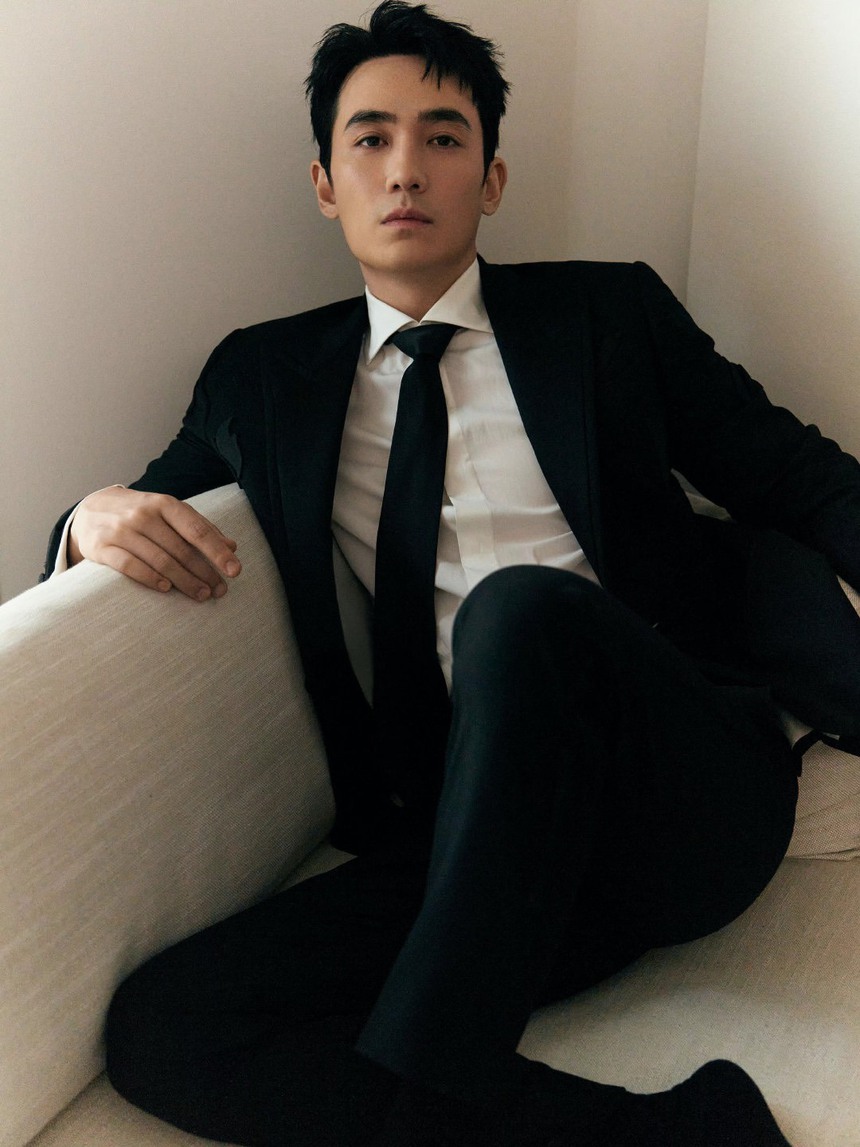 Dàn sao Hoa ngữ đổ bộ lễ khai mạc Kim Kê - Bách Hoa: Châu Đông Vũ gây sốt với thần thái chuẩn “Tam Kim Ảnh Hậu” - Ảnh 4. Dàn sao Hoa ngữ đổ bộ lễ khai mạc Kim Kê - Bách Hoa: Châu Đông Vũ gây sốt với thần thái chuẩn “Tam Kim Ảnh Hậu” - Ảnh 4.