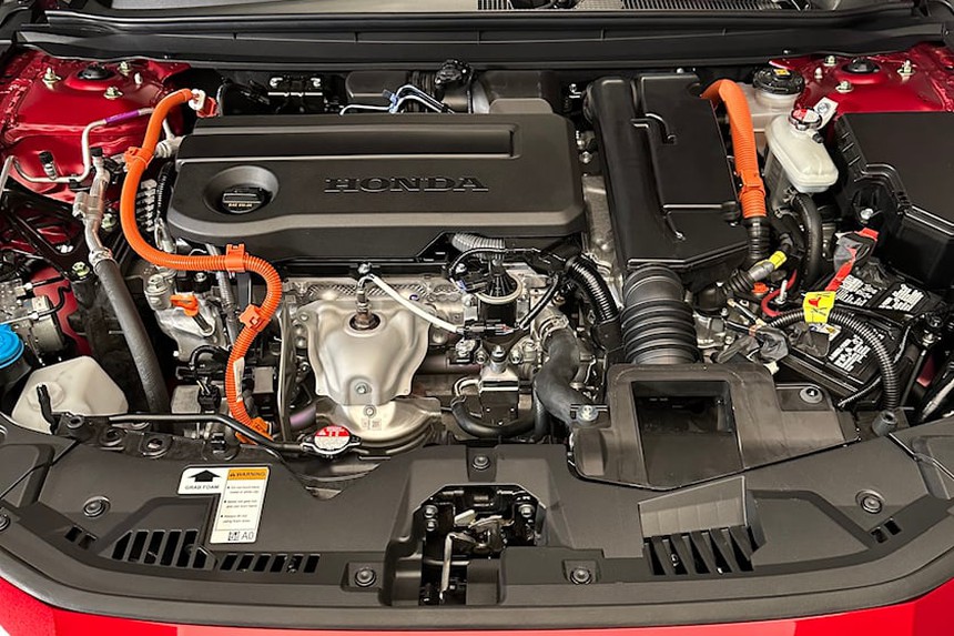 Lý giải động cơ Honda Accord 2023 'yếu' hơn đời cũ: Con số đang đánh lừa? - Ảnh 1. Lý giải động cơ Honda Accord 2023 'yếu' hơn đời cũ: Con số đang đánh lừa? - Ảnh 1.