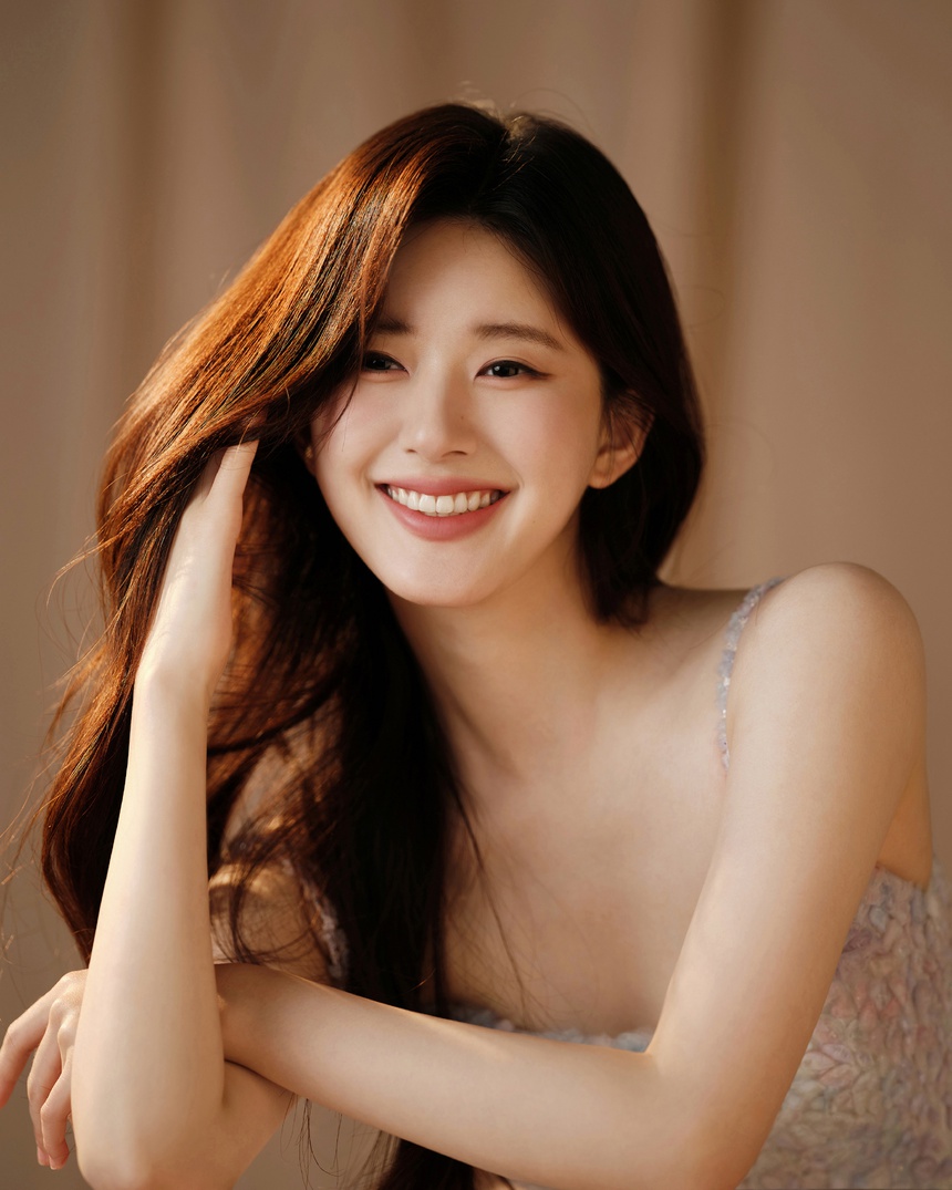 Bảng xếp hạng độ nổi tiếng của các tiều hoa C-biz hiện nay - Ảnh 11.