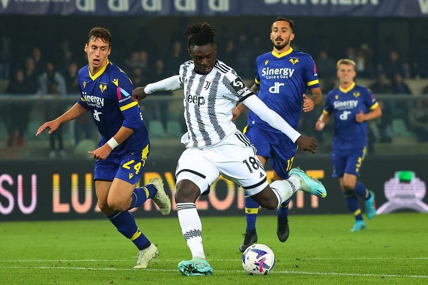 Verona 0-1 Juventus: VAR 2 lần từ chối 11m, 'Bà đầm già" thắng tối thiểu - Ảnh 2. Verona 0-1 Juventus: VAR 2 lần từ chối 11m, 'Bà đầm già" thắng tối thiểu - Ảnh 2.