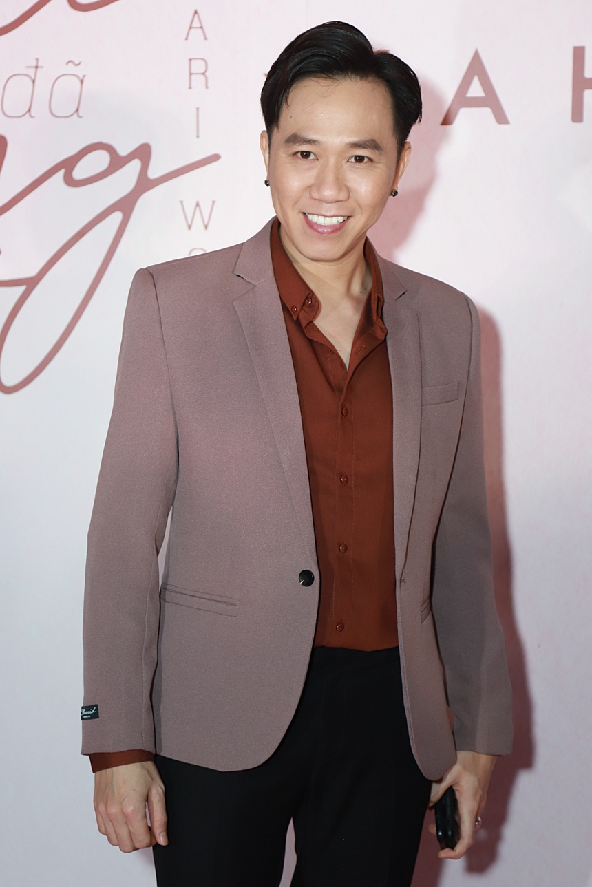 Vắng Trấn Thành, Hari Won bị Trúc Nhân 'hỏi khó' cảnh quay tình cảm với bạn diễn Hàn Quốc - Ảnh 11. Vắng Trấn Thành, Hari Won bị Trúc Nhân 'hỏi khó' cảnh quay tình cảm với bạn diễn Hàn Quốc - Ảnh 11.