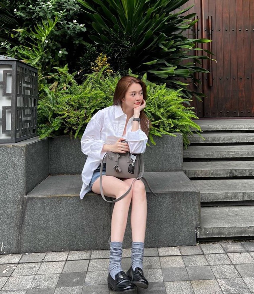 Thiều Bảo Trang đăng đàn ẩn ý 'không muốn yêu', dân mạng réo gọi tên chồng cũ Lệ Quyên - Ảnh 2. Thiều Bảo Trang đăng đàn ẩn ý 'không muốn yêu', dân mạng réo gọi tên chồng cũ Lệ Quyên - Ảnh 2.