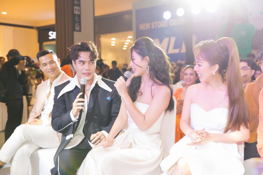 Lê Dương Bảo Lâm sửa lời bài hát, lần đầu song ca cùng Hoa hậu Thiên Ân - Ảnh 3.