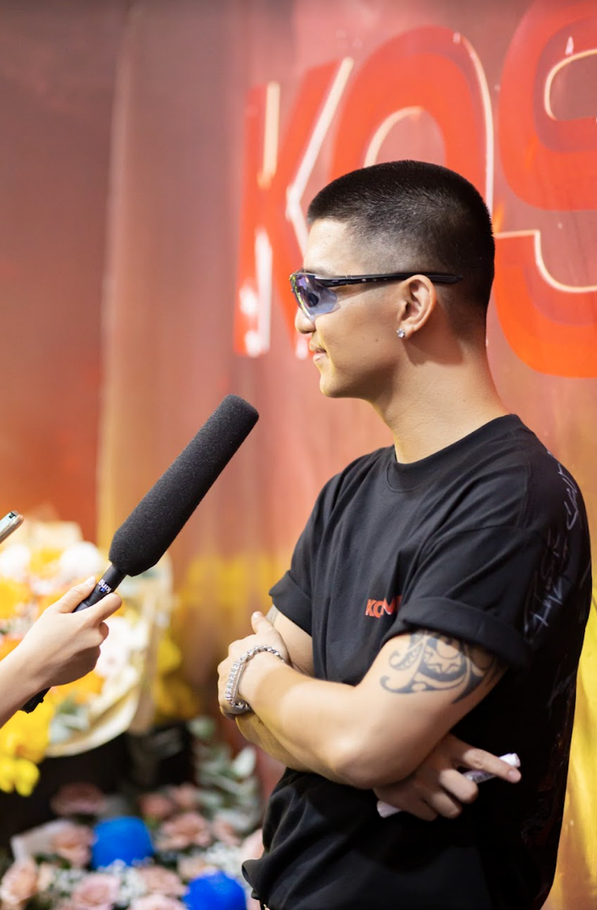 Phỏng vấn Hoàng Touliver và các thành viên SpaceSpeakers: "10 tháng tôi chỉ gặp vợ lúc đi ngủ" - Ảnh 4. Phỏng vấn Hoàng Touliver và các thành viên SpaceSpeakers: "10 tháng tôi chỉ gặp vợ lúc đi ngủ" - Ảnh 4.