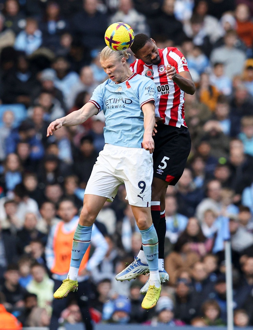 Đua vô địch Ngoại hạng Anh