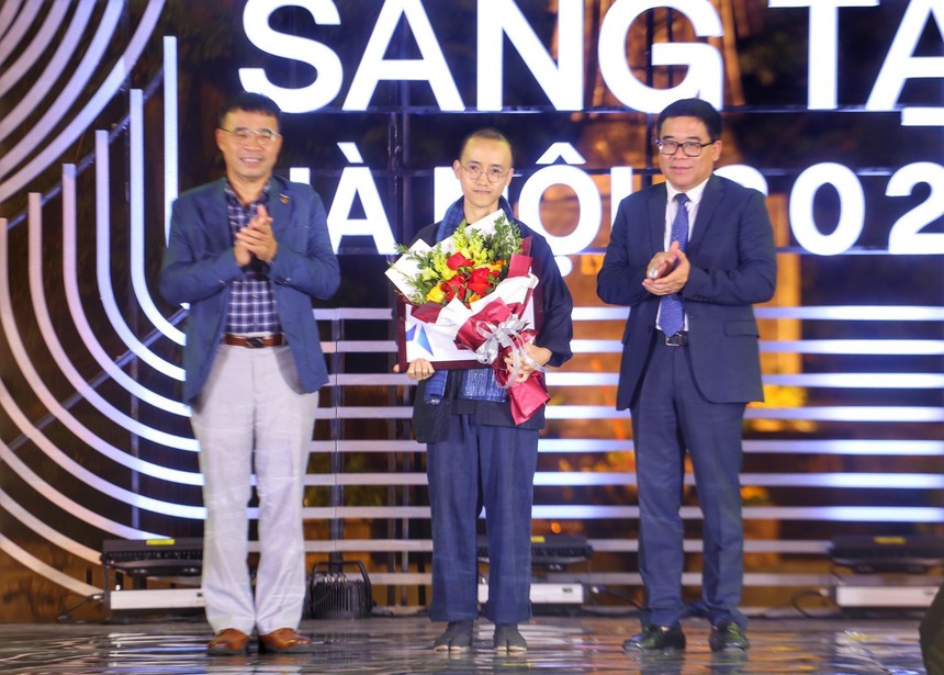 Hà Nội: Trao giải các ý tưởng thiết kế sáng tạo nghệ thuật công cộng và ngôi nhà mơ ước - Ảnh 4. Hà Nội: Trao giải các ý tưởng thiết kế sáng tạo nghệ thuật công cộng và ngôi nhà mơ ước - Ảnh 4.