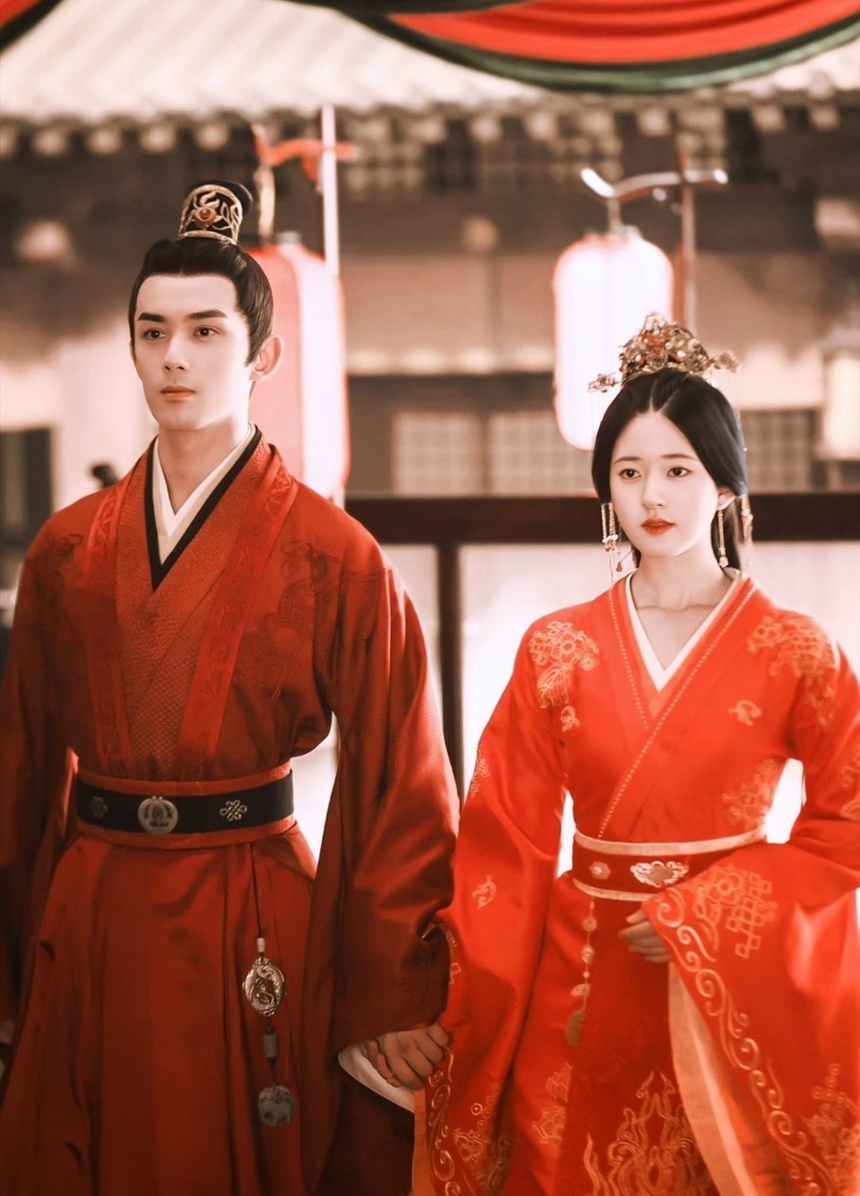 Triệu Lộ Tư nổi nhất dàn Tiểu Hoa 95: Từ việc là 'bản sao Triệu Lệ Dĩnh' đến cái tên bảo chứng phim ăn khách - Ảnh 5.