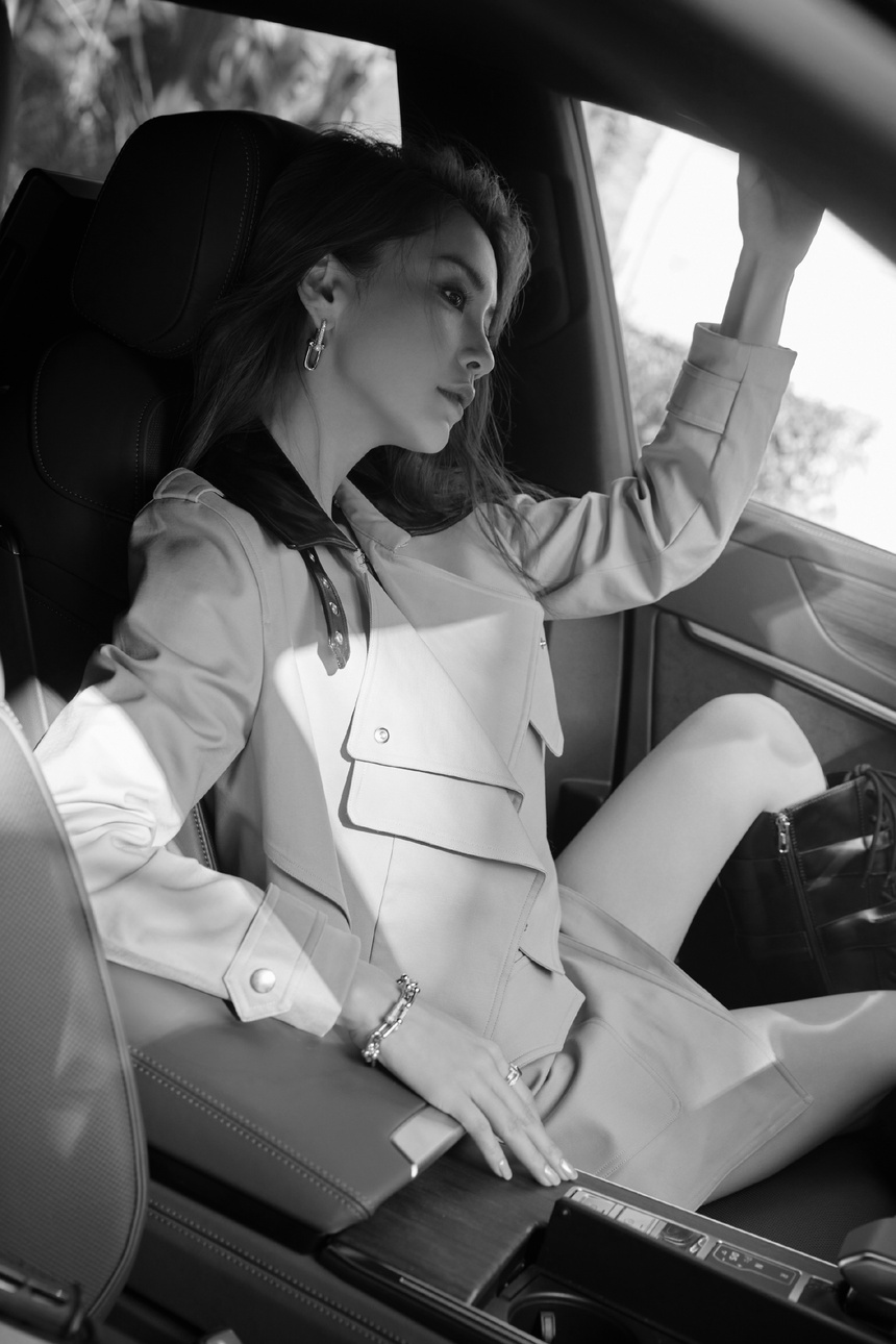 Ảnh mới đẹp hút hồn, Angelababy lại gây sốt với nhan sắc thật sau hậu trường - Ảnh 6.