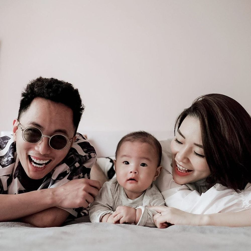 Chuyện tình của Rhymastic: Lấy vợ làm cảm hứng tạo hit, tôn làm nữ thần và được phong danh trưởng FC - Ảnh 9.