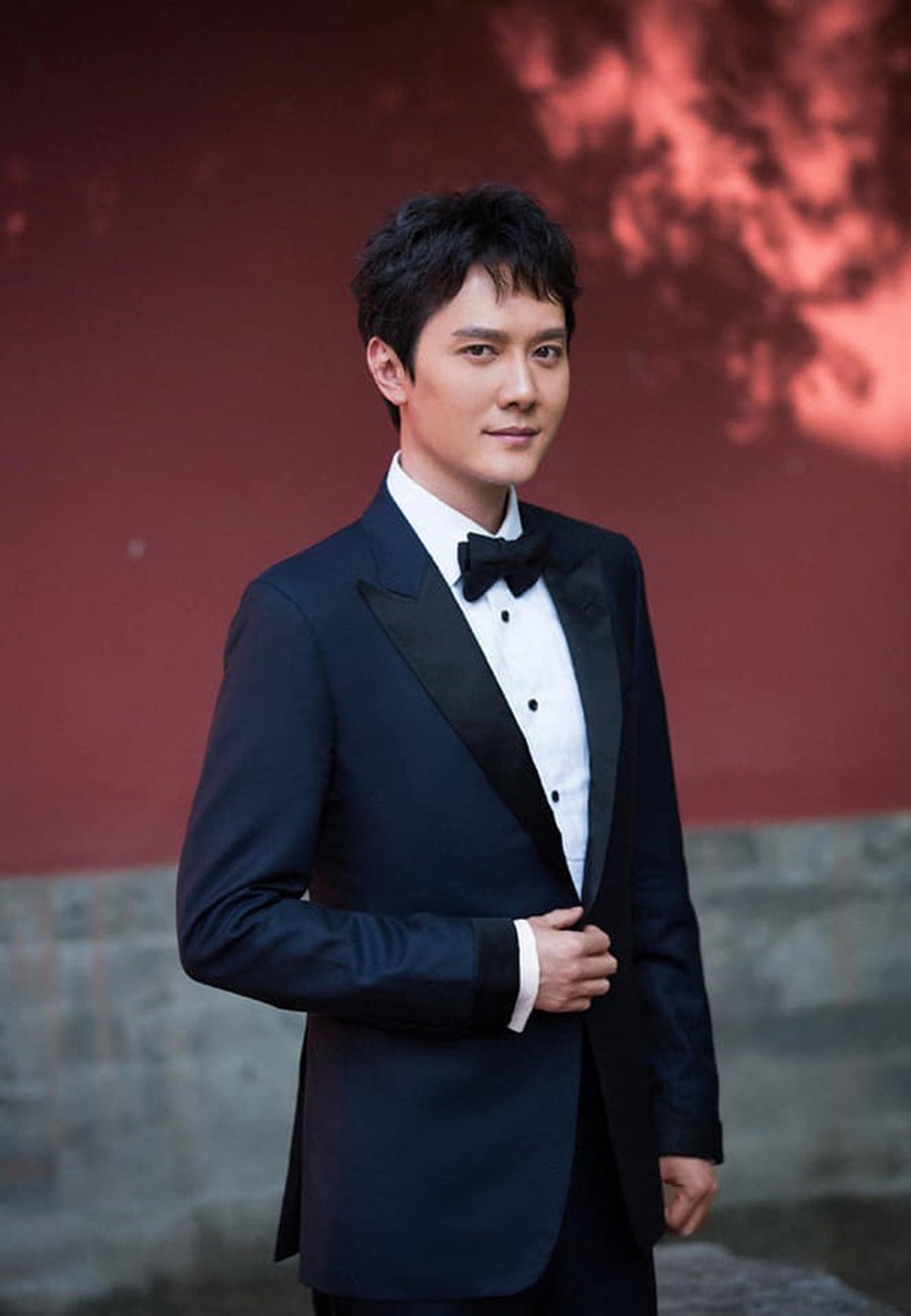 Hậu ly hôn, Phùng Thiệu Phong bị cho là kém tiếng tới mức phải tự đi tìm tài nguyên? - Ảnh 3.