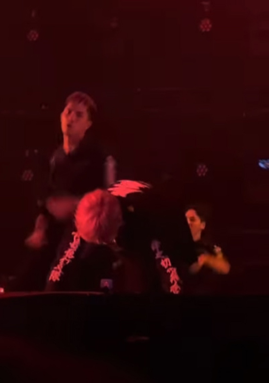 La Chí Tường tái xuất nhưng lập tức lại gây tranh cãi - Ảnh 2.