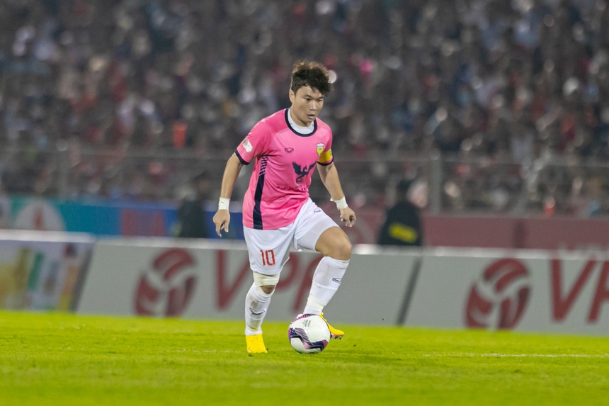 Bóng đá Việt Nam trưa ngày 19/11: Hà Tĩnh vs Thanh Hóa (17h00). HAGL vs Hà Nội (17h00) - Ảnh 4.