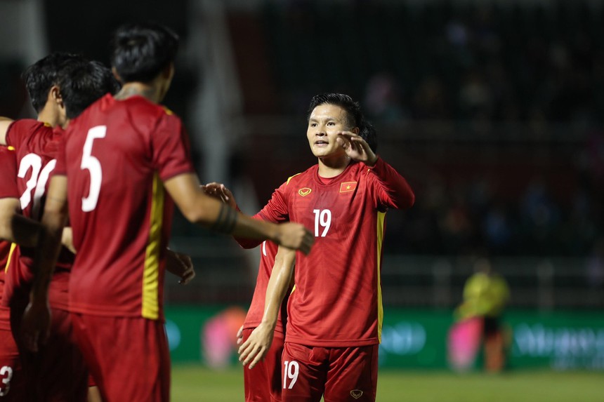 Quang Hải thất sủng ở Pau FC - Ảnh 2.