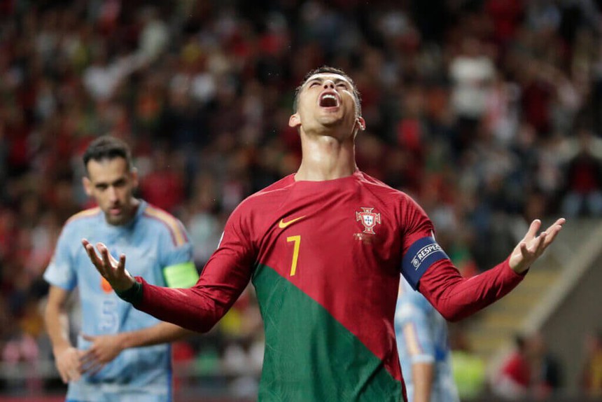 Ronaldo liệu có bị cô lập tại Bồ Đào Nha? - Ảnh 2.