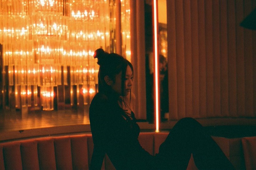 Jennie Blackpink xuất thần trên trang bìa 'ELLE' - Ảnh 2. Jennie Blackpink xuất thần trên trang bìa 'ELLE' - Ảnh 2.