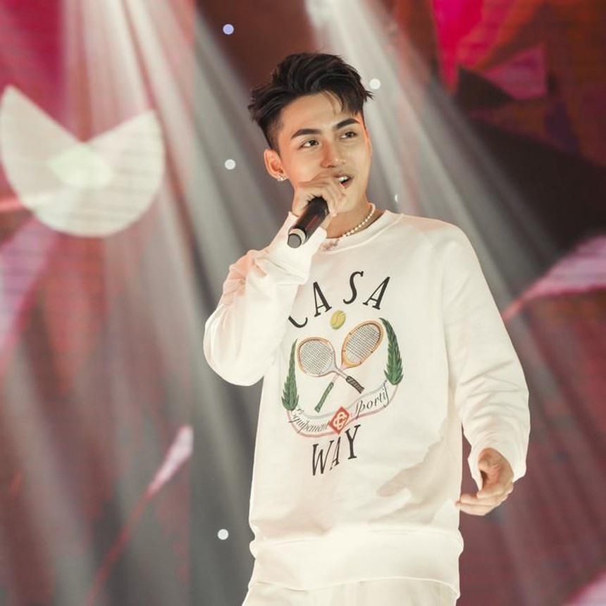 Đặt lên bàn cân MONO và HIEUTHUHAI sau khi gây chao đảo Vbiz: Làm gì cũng thành trend nhưng người lại gây tranh cãi vì kỹ năng! - Ảnh 14.