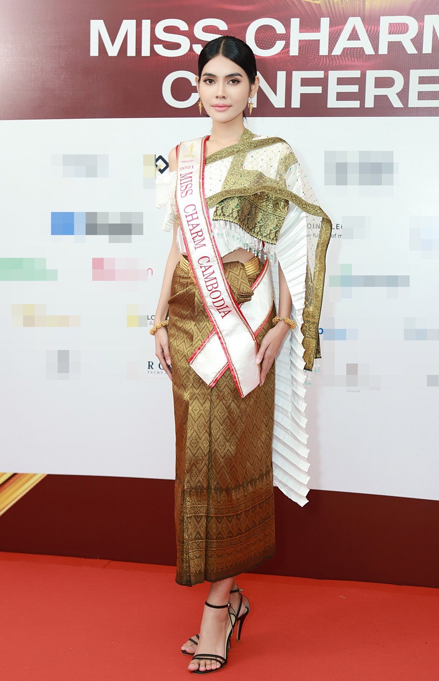 Dàn Hoa - Á hậu đọ sắc trên thảm đỏ Miss Charm: Lan Khuê quyền lực, thần thái lấn át Thảo Nhi Lê - Kim Duyên - Ảnh 12.