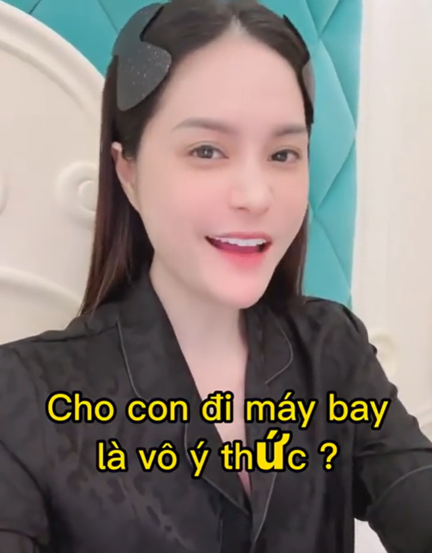 Đoàn Di Băng lên tiếng vụ cho con ngồi vé hạng thường để giữ yên tĩnh khoang thương gia - Ảnh 1. Đoàn Di Băng lên tiếng vụ cho con ngồi vé hạng thường để giữ yên tĩnh khoang thương gia - Ảnh 1.