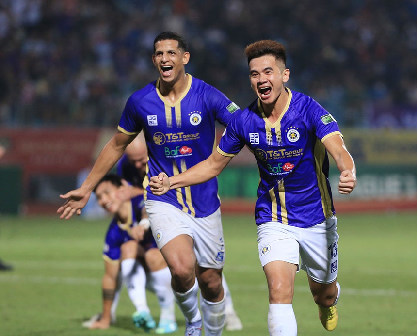 V League đổi đời nhờ bản quyền truyền hình - Ảnh 2.