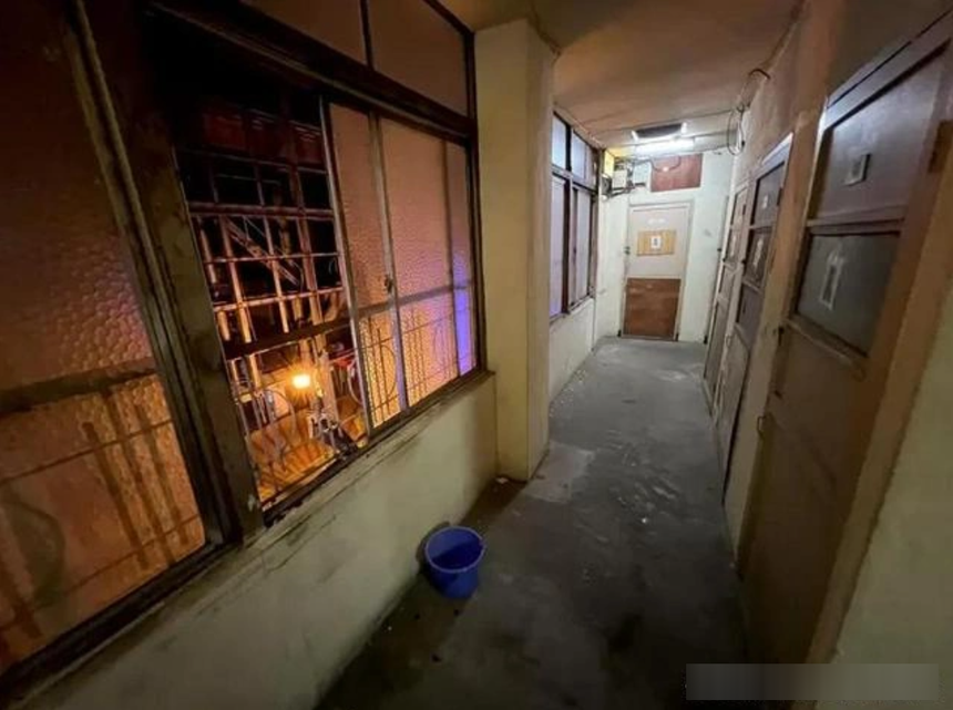 Khách sạn rẻ nhất Nhật Bản: Giá phòng chưa đến 200 nghìn một đêm nhưng du khách sẽ ngất xỉu khi bước vào bên trong - Ảnh 3. Khách sạn rẻ nhất Nhật Bản: Giá phòng chưa đến 200 nghìn một đêm nhưng du khách sẽ ngất xỉu khi bước vào bên trong - Ảnh 3.