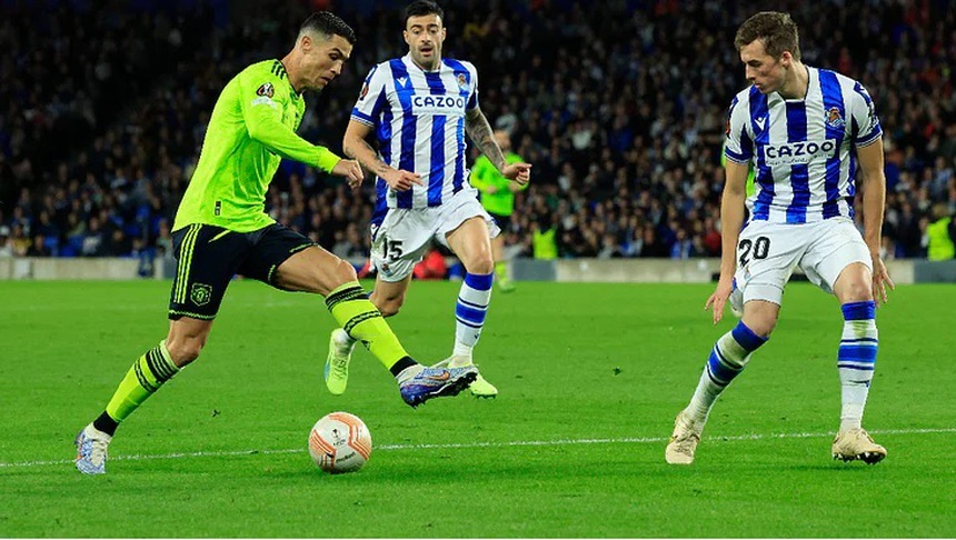 Ronaldo hối hận vì từ chối ra sân trận gặp Tottenham - Ảnh 3.