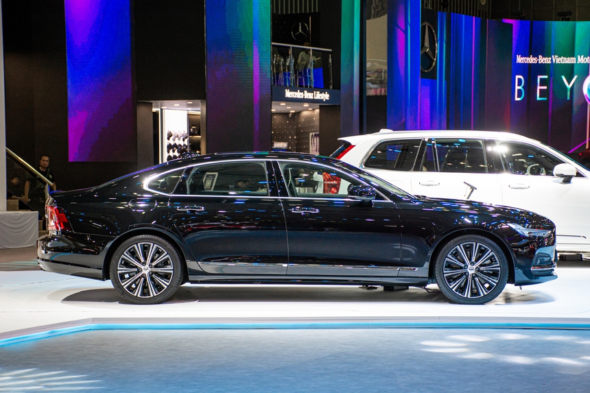 Volvo S90 được người dùng ưu ái trong hạng mục Hàng ghế sau xe sang 2022 - Ảnh 2. Volvo S90 được người dùng ưu ái trong hạng mục Hàng ghế sau xe sang 2022 - Ảnh 2.