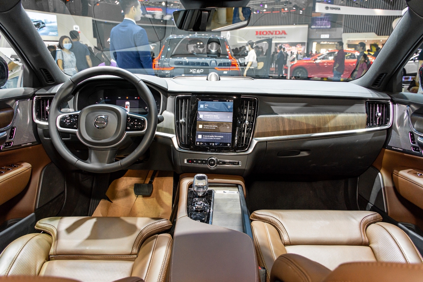 Volvo S90 được người dùng ưu ái trong hạng mục Hàng ghế sau xe sang 2022 - Ảnh 5. Volvo S90 được người dùng ưu ái trong hạng mục Hàng ghế sau xe sang 2022 - Ảnh 5.
